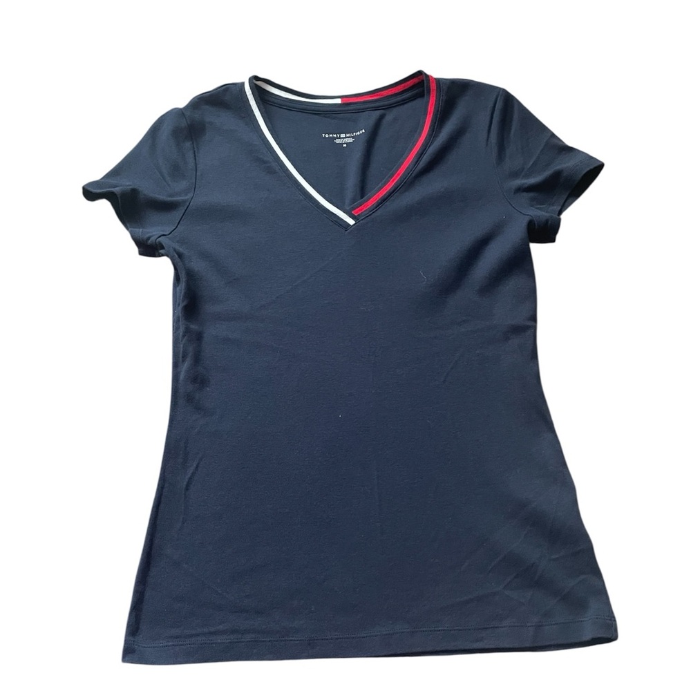 Signature Tommy Hilfiger Short Sleeve Deep V T-shirt Top Blouse (size M)